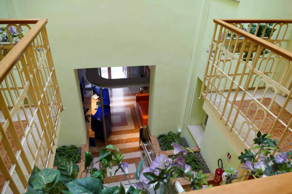 Visa Residence Bari Exterior foto