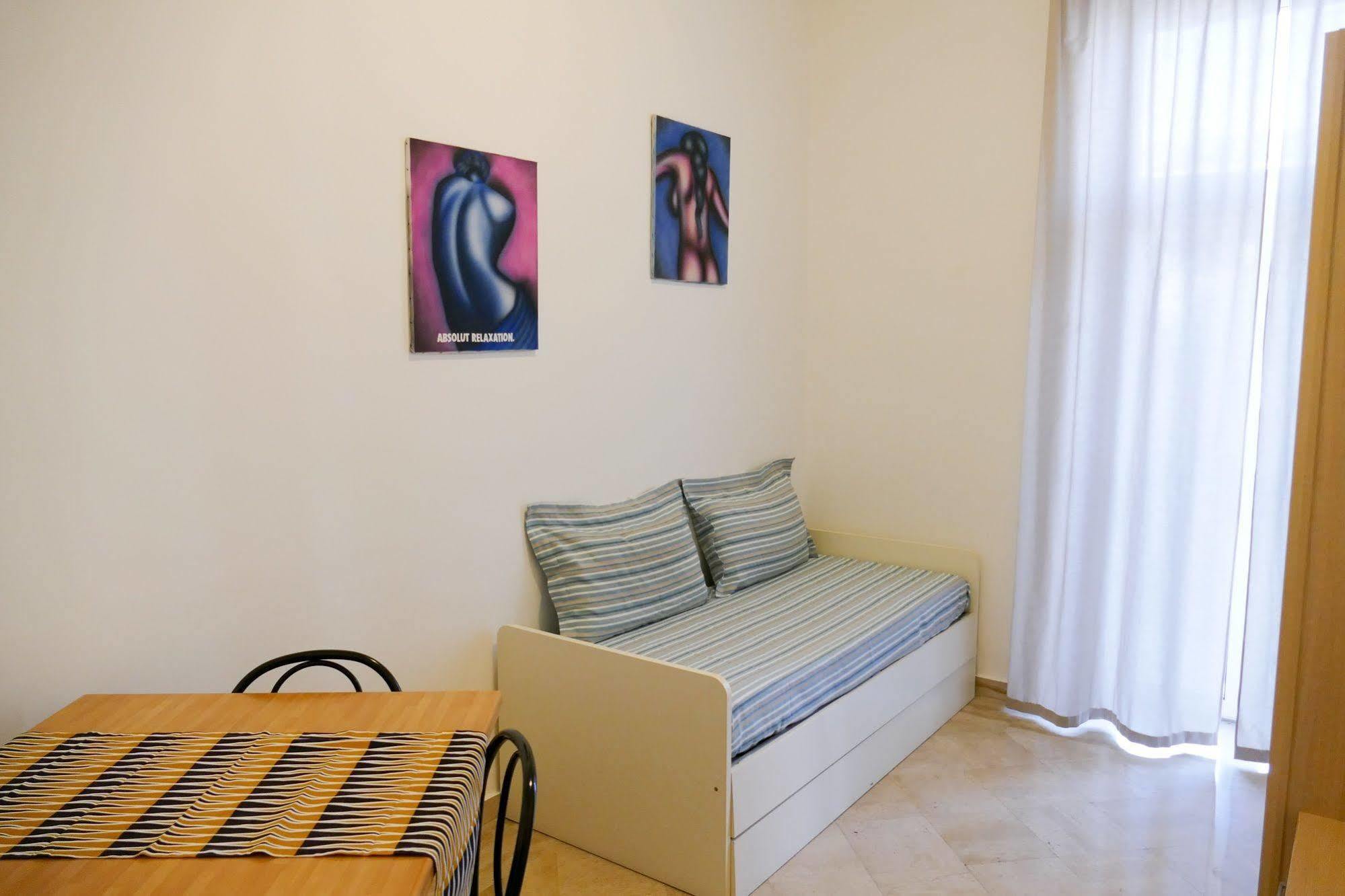Visa Residence Bari Exterior foto